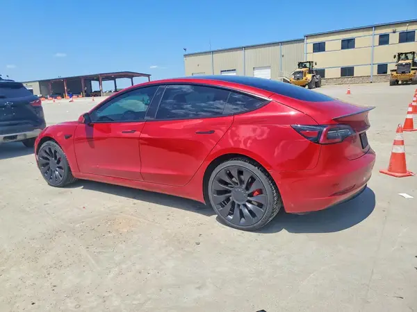 5YJ3E1EC0NF322881 2022 TESLA MODEL 3 - Image 2