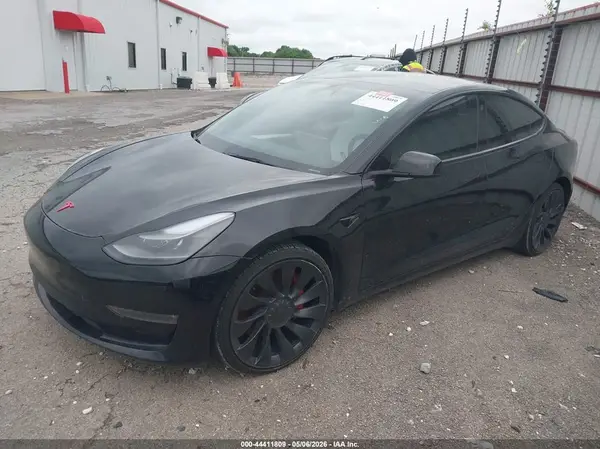 5YJ3E1EC0NF324808 2022 TESLA MODEL 3 - Image 2