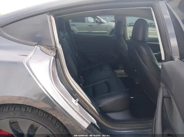 5YJ3E1EC0PF399284 2023 TESLA MODEL 3 - Image 8