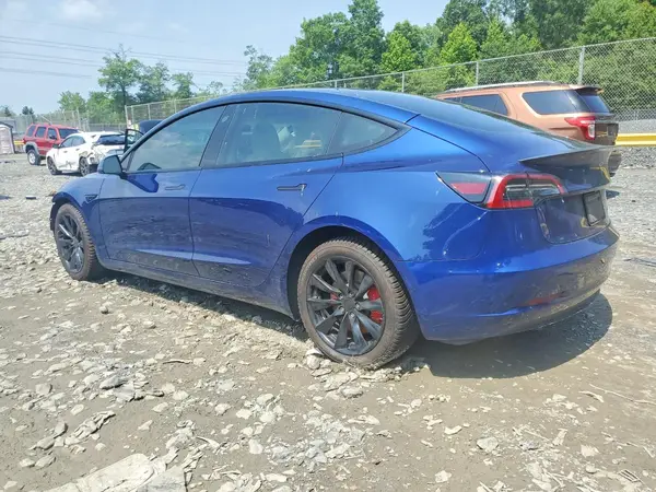 5YJ3E1EC0PF407884 2023 TESLA MODEL 3 - Image 2