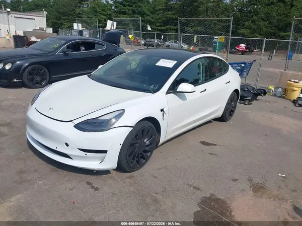 5YJ3E1EC0PF472315 2023 TESLA MODEL 3 - Image 2