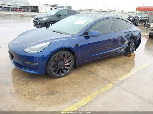 5YJ3E1EC0PF491978 2023 TESLA MODEL 3 - Image 2