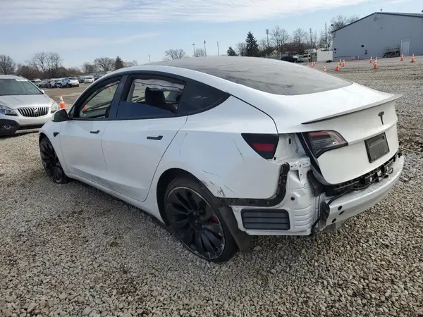 5YJ3E1EC0PF563052 2023 TESLA MODEL 3 - Image 2