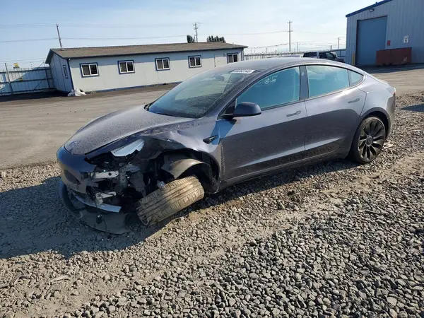 5YJ3E1EC0PF576268 2023 TESLA MODEL 3 - Image 1