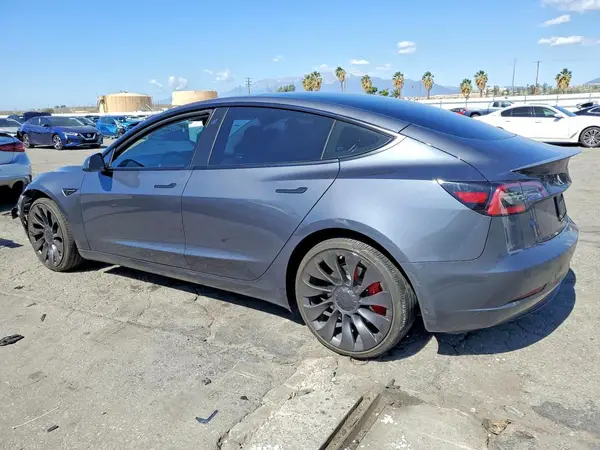5YJ3E1EC0PF576366 2023 TESLA MODEL 3 - Image 2