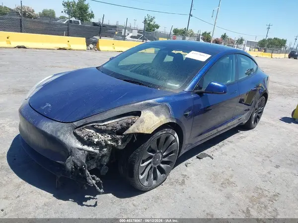 5YJ3E1EC0PF584838 2023 TESLA MODEL 3 - Image 2