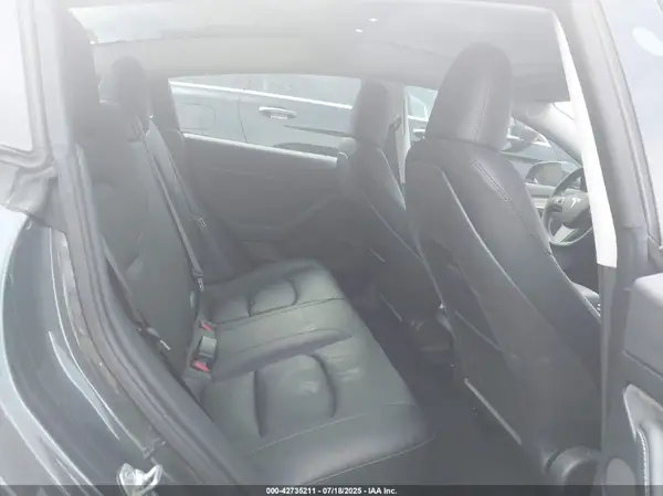 5YJ3E1EC0PF590736 2023 TESLA MODEL 3 - Image 8