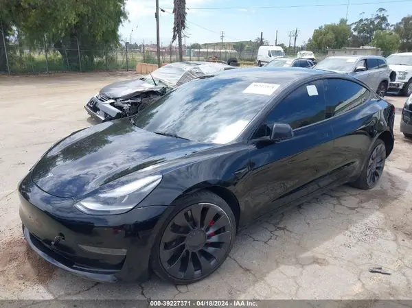 5YJ3E1EC0PF595628 2023 TESLA MODEL 3 - Image 2