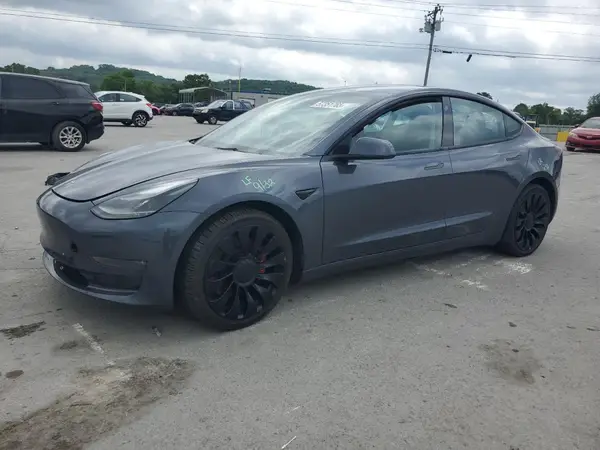 5YJ3E1EC0PF634895 2023 TESLA MODEL 3 - Image 1