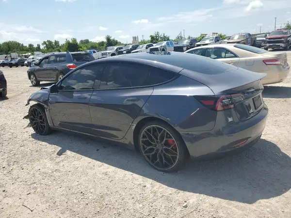 5YJ3E1EC0PF635674 2023 TESLA MODEL 3 - Image 2