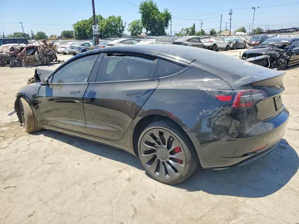 5YJ3E1EC0PF676628 2023 TESLA MODEL 3 - Image 2