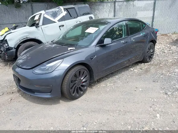 5YJ3E1EC0PF687306 2023 TESLA MODEL 3 - Image 2