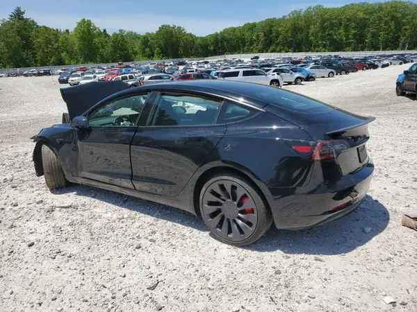 5YJ3E1EC0PF688388 2023 TESLA MODEL 3 - Image 2
