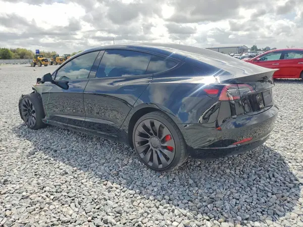 5YJ3E1EC0PF696328 2023 TESLA MODEL 3 - Image 2