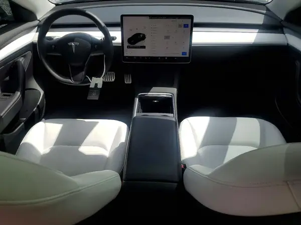 5YJ3E1EC0PF696328 2023 TESLA MODEL 3 - Image 8