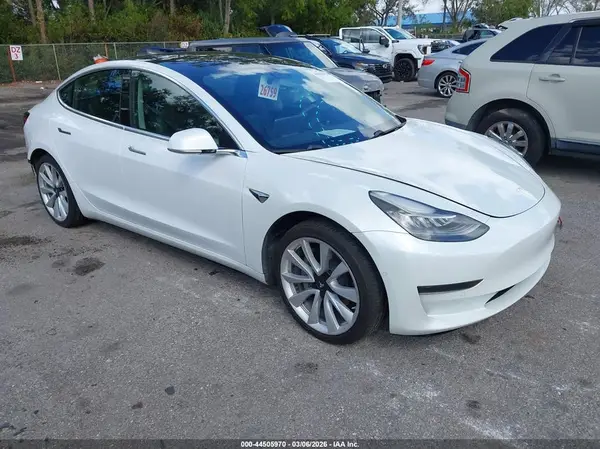 5YJ3E1EC1LF586950 2020 TESLA MODEL 3 - Image 1