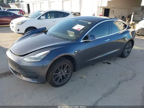5YJ3E1EC1LF601706 2020 TESLA MODEL 3 - Image 2