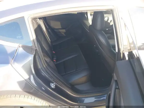 5YJ3E1EC1LF601706 2020 TESLA MODEL 3 - Image 8
