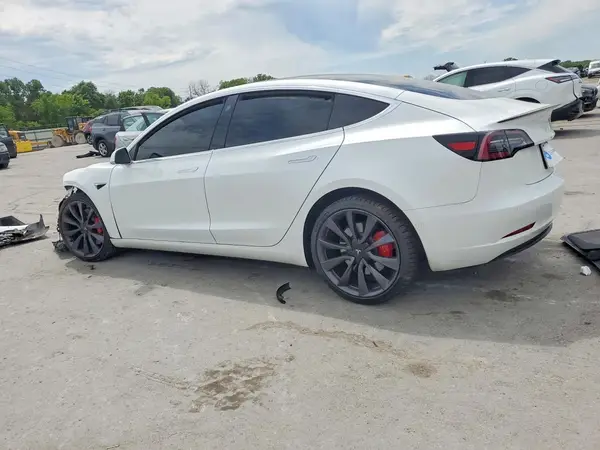 5YJ3E1EC1LF623849 2020 TESLA MODEL 3 - Image 2
