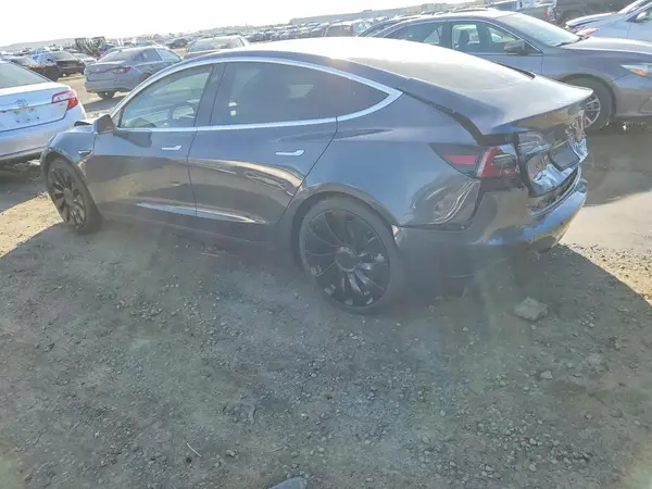5YJ3E1EC1LF627108 2020 TESLA MODEL 3 - Image 2