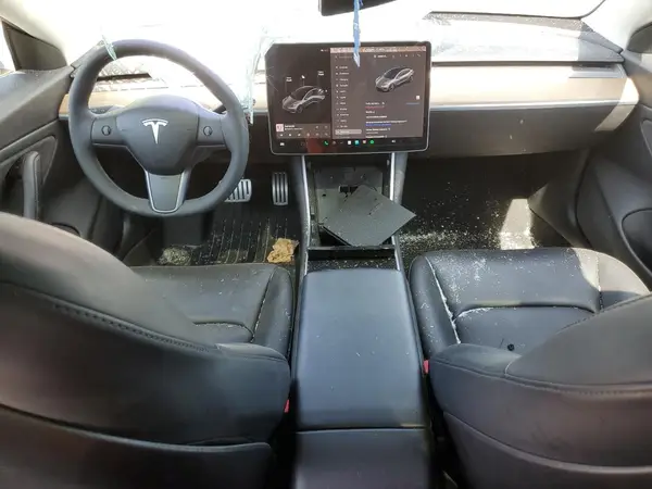 5YJ3E1EC1LF646953 2020 TESLA MODEL 3 - Image 8