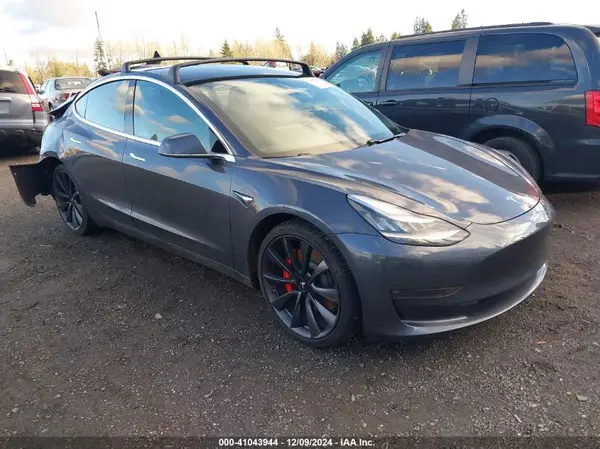 5YJ3E1EC1LF669262 2020 TESLA MODEL 3 - Image 1
