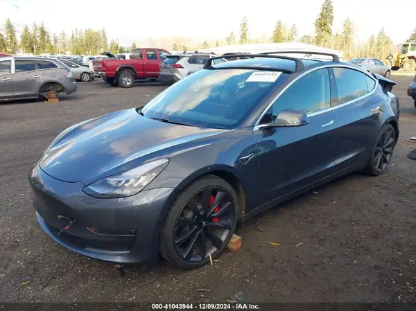 5YJ3E1EC1LF669262 2020 TESLA MODEL 3 - Image 2