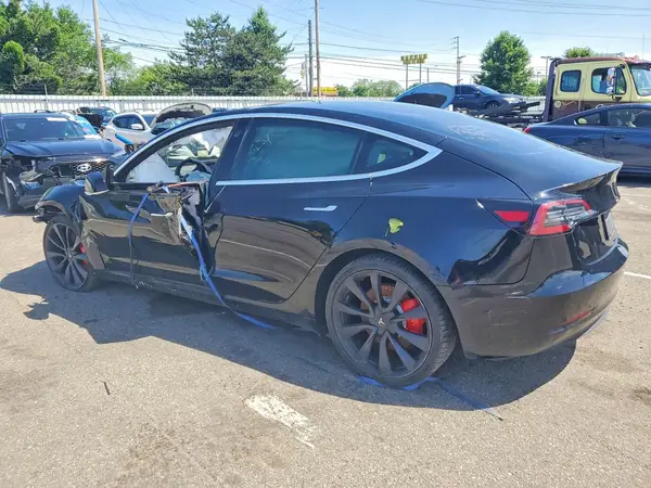 5YJ3E1EC1LF796416 2020 TESLA MODEL 3 - Image 2