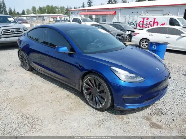 5YJ3E1EC1MF000961 2021 TESLA MODEL 3 - Image 1