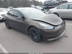 5YJ3E1EC1MF036990 2021 TESLA MODEL 3