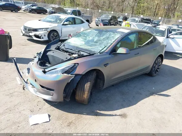 5YJ3E1EC1MF064143 2021 TESLA MODEL 3 - Image 2
