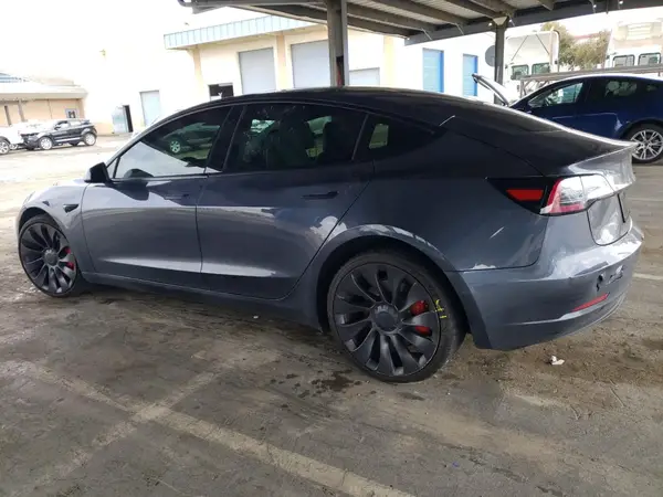 5YJ3E1EC1MF074350 2021 TESLA MODEL 3 - Image 2