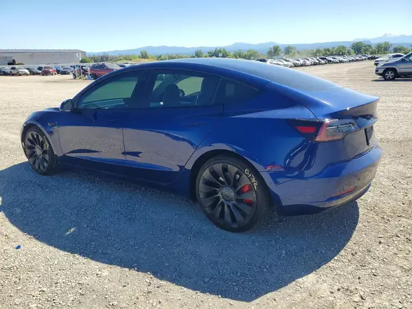 5YJ3E1EC1MF084618 2021 TESLA MODEL 3 - Image 2