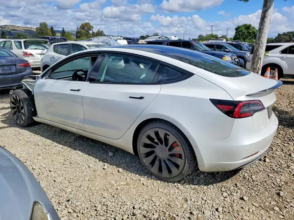 5YJ3E1EC1MF097336 2021 TESLA MODEL 3 - Image 2