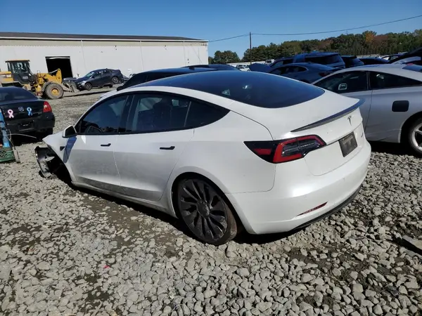 5YJ3E1EC1MF913574 2021 TESLA MODEL 3 - Image 2