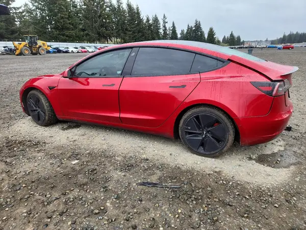 5YJ3E1EC1MF925661 2021 TESLA MODEL 3 - Image 2
