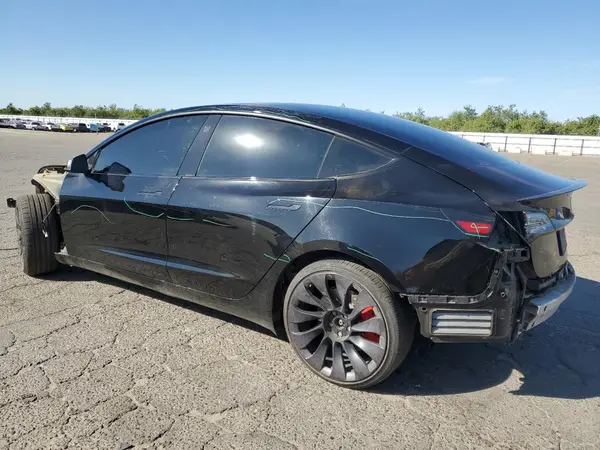 5YJ3E1EC1MF926003 2021 TESLA MODEL 3 - Image 2