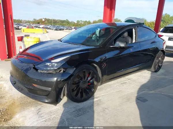 5YJ3E1EC1MF981101 2021 TESLA MODEL 3 - Image 2