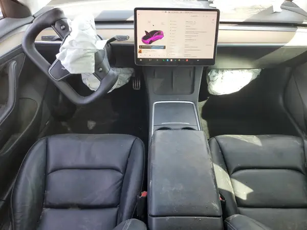 5YJ3E1EC1MF992373 2021 TESLA MODEL 3 - Image 8