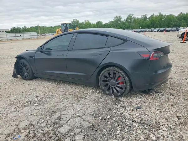 5YJ3E1EC1NF111611 2022 TESLA MODEL 3 - Image 2