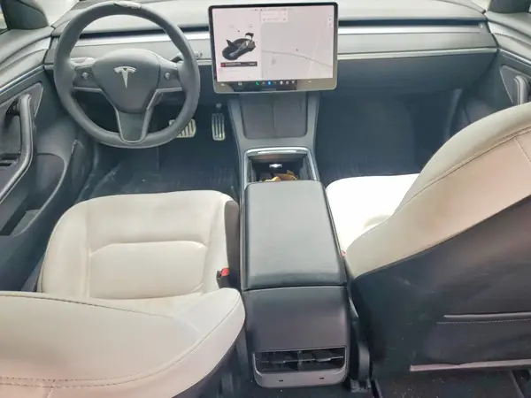 5YJ3E1EC1NF111611 2022 TESLA MODEL 3 - Image 8