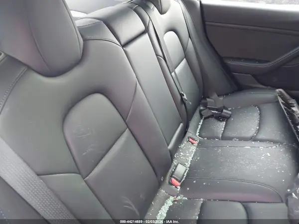 5YJ3E1EC1NF128232 2022 TESLA MODEL 3 - Image 8