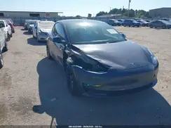 5YJ3E1EC1NF152305 2022 TESLA MODEL 3