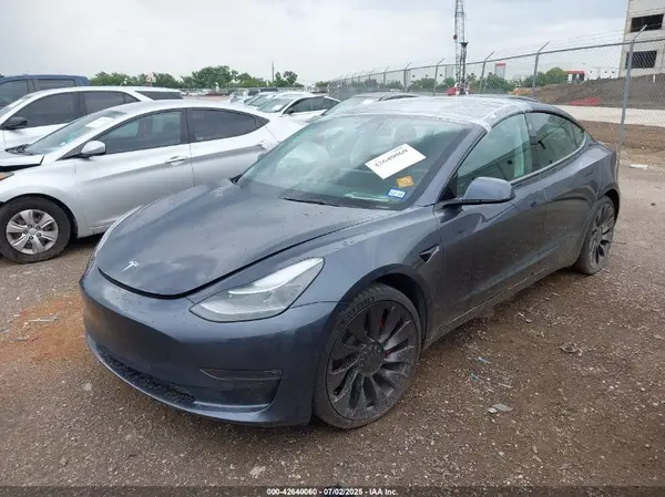 5YJ3E1EC1NF179195 2022 TESLA MODEL 3 - Image 2