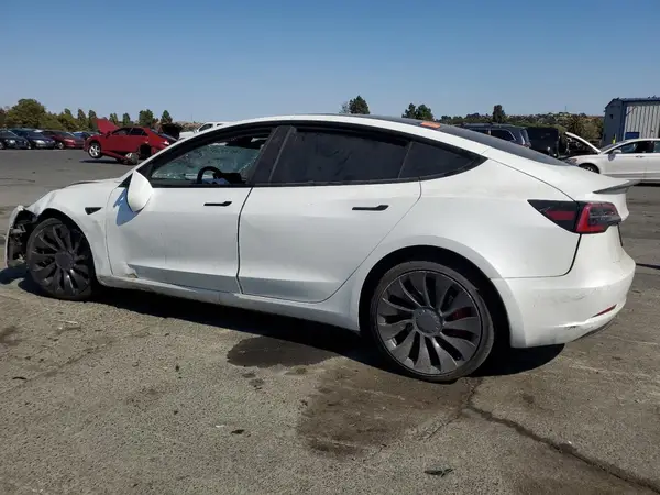 5YJ3E1EC1NF209067 2022 TESLA MODEL 3 - Image 2