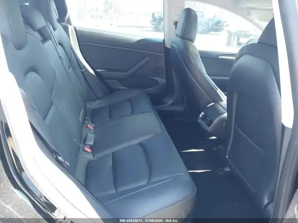 5YJ3E1EC1NF243848 2022 TESLA MODEL 3 - Image 8