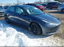 5YJ3E1EC1NF261525 2022 TESLA MODEL 3