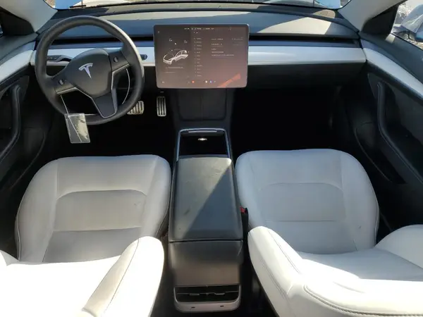 5YJ3E1EC1NF261539 2022 TESLA MODEL 3 - Image 8