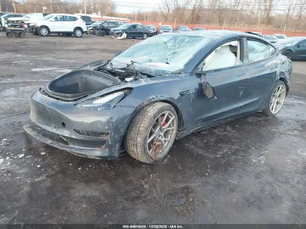 5YJ3E1EC1NF268622 2022 TESLA MODEL 3 - Image 2