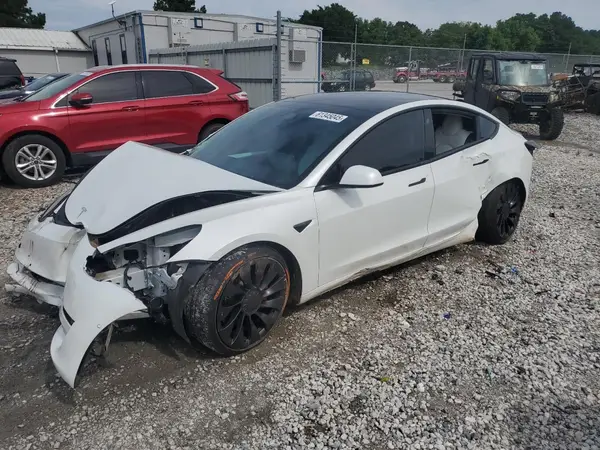 5YJ3E1EC1NF275912 2022 TESLA MODEL 3 - Image 1